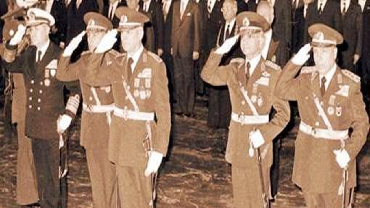 12 Eylül hukuku mahkum oldu