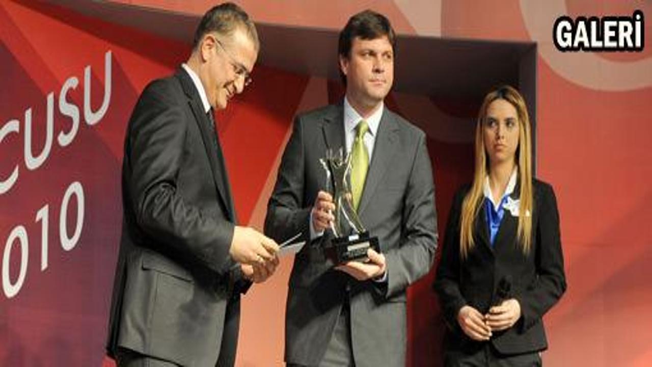 Türkiye'de yılın sporcusu ödülleri verildi