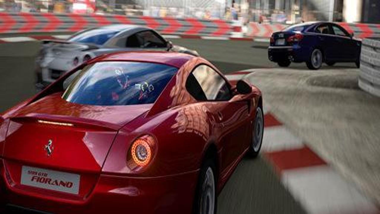 Yarış oyunu GT5 ne kadar başarılı?