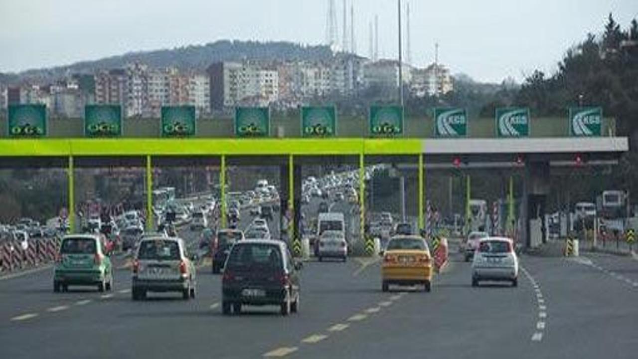 Otoyol gişelerinde paralı geçiş kaldırıldı