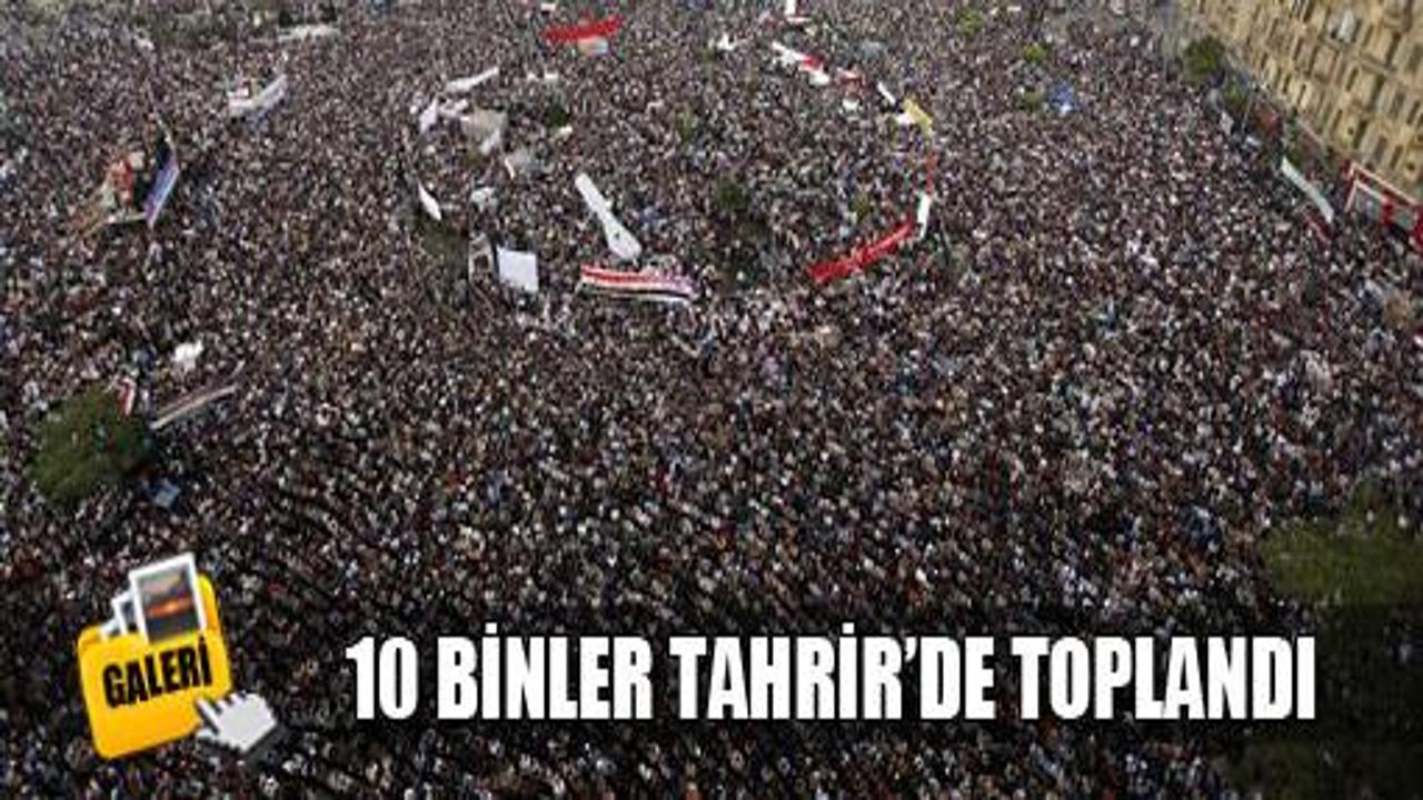 Tahrir'de bu kez 'askere' isyan vardı