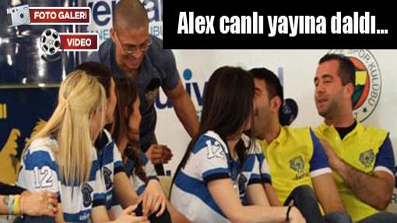 Alex FB TV'de canlı yayına daldı!