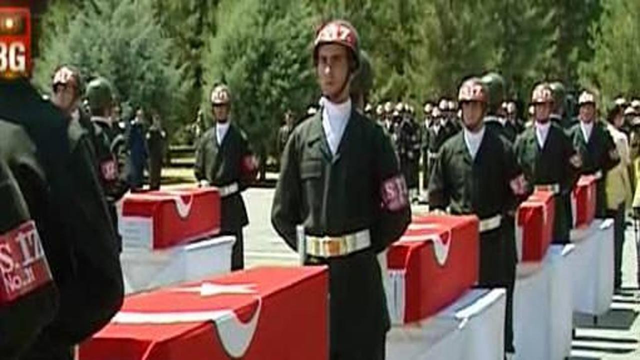 Yanarak şehit olanlarda kurşun yarası!