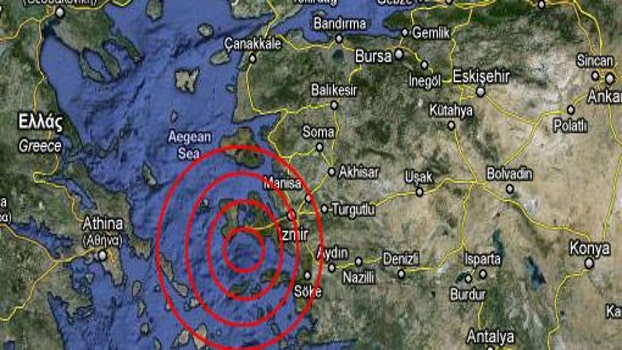 İzmir'de son 1 saatte 3 deprem oldu