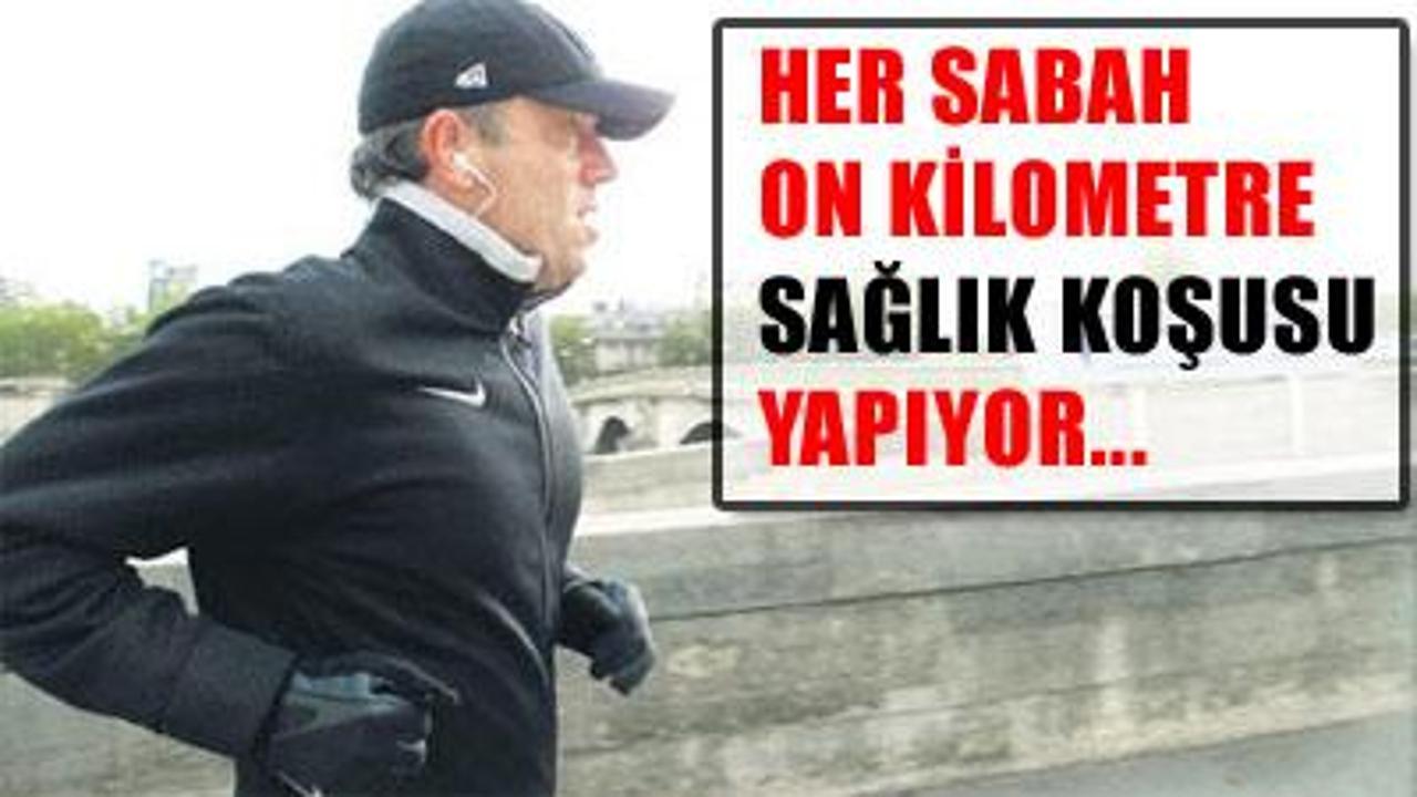 Günlüğü 4 bin Eruo'ya Paris'te 'Uzan'ıyor