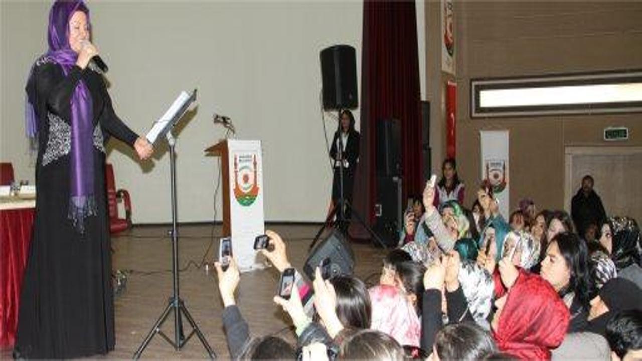 Şanlıurfa'da İkbal Gürpınar izdihamı