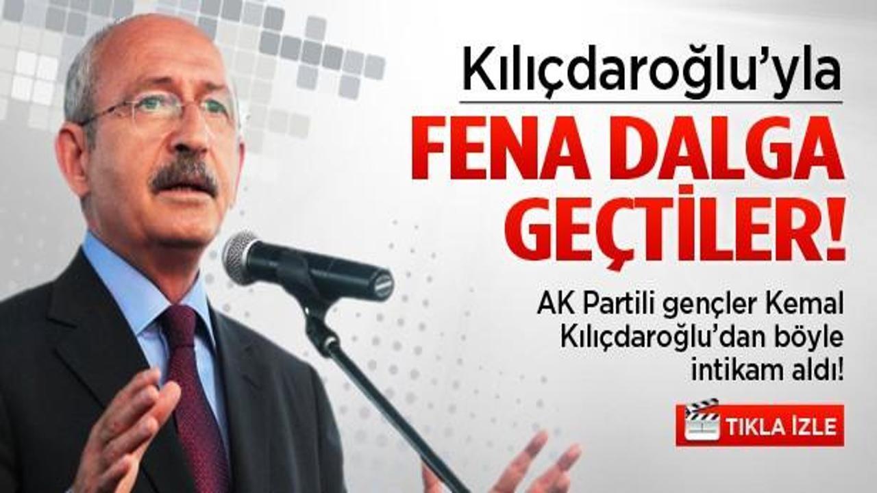AK Parti'li gençler Kılıçdaroğlu'nu 'ti'ye aldı