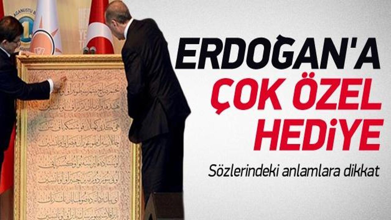 Davutoğlu'ndan Erdoğan'a çok özel tablo