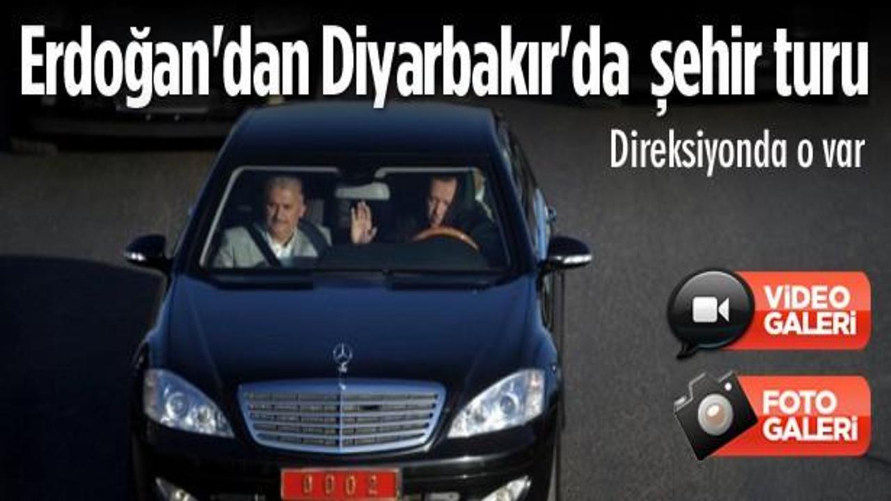 Erdoğan'ın makam aracı ile şehir turu keyfi