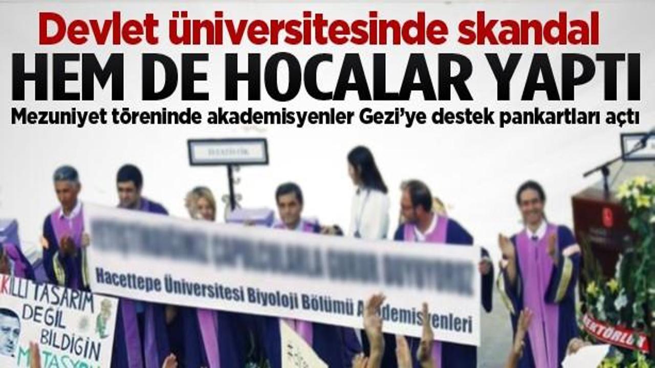 Hacettepe Üniversitesi'nde skandal pankart