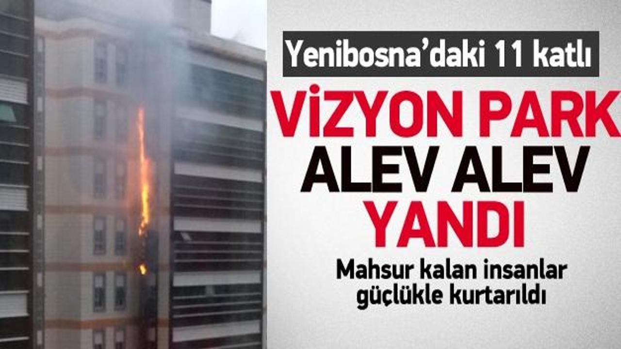 İstanbul Vizyon Park'ta yangın, insanlar mahsur kaldı