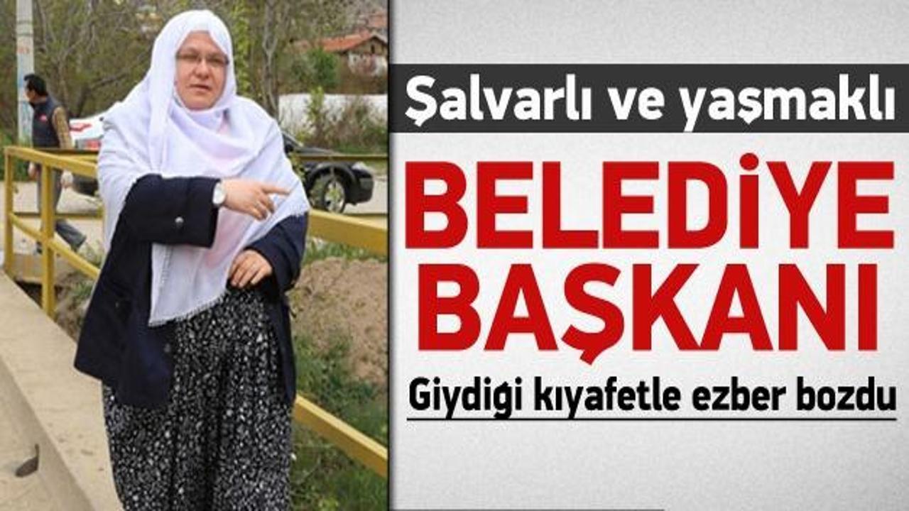 Kıyafetiyle ezber bozan kadın başkan