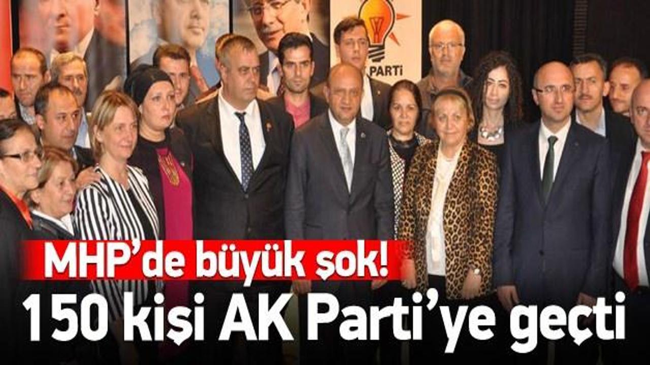MHP'de büyük şok! 150 kişi AK Parti'ye geçti