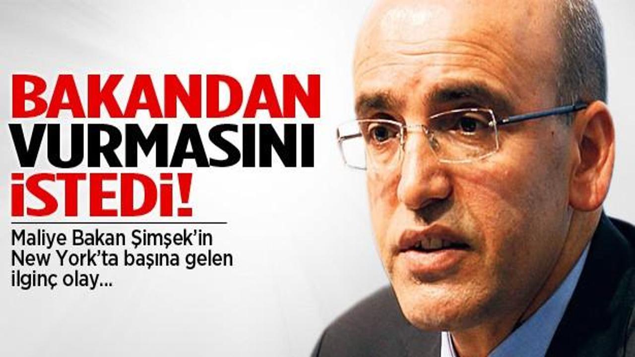 New York'ta Bakan Şimşek'e ilginç teklif!