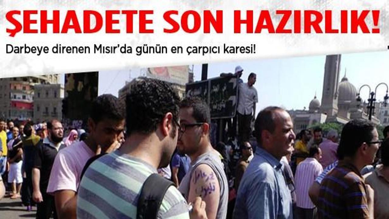 Öleceklerini biliyorlar, isimlerini kollarına yazıyorlar