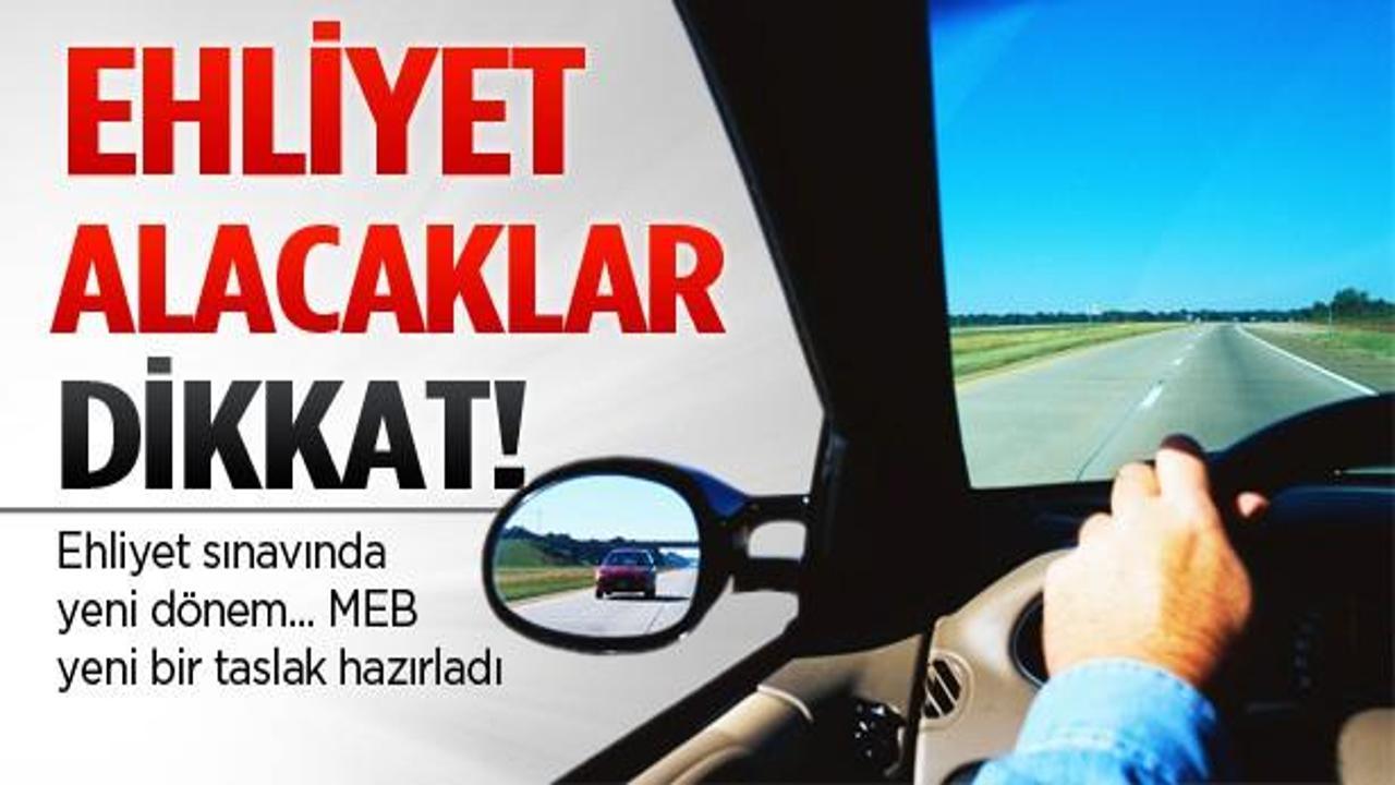 Sürücü kursunda derse girmeyene ehliyet yok