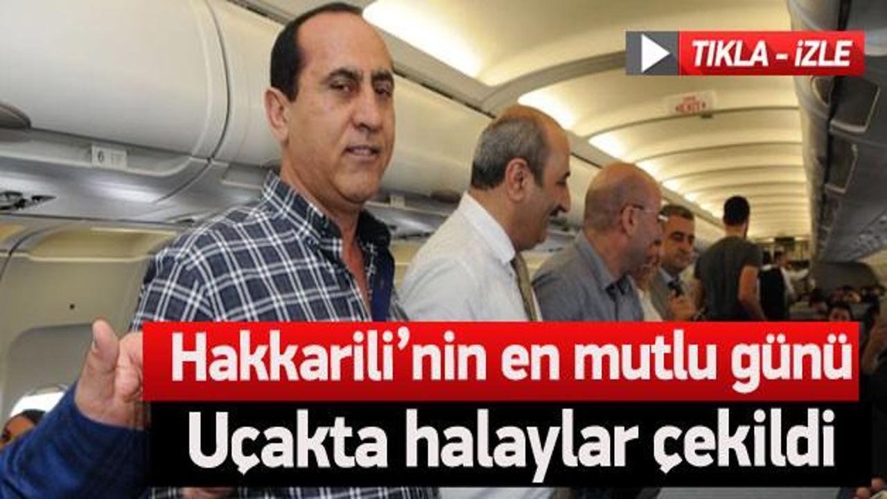 THY'nin Hakkari'ye ilk seferinde halaylar &ccedil;ekildi