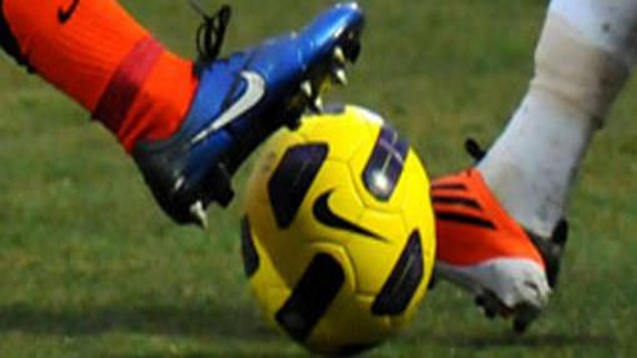 Futbol Ligleri hangi sistemle oynuyor?