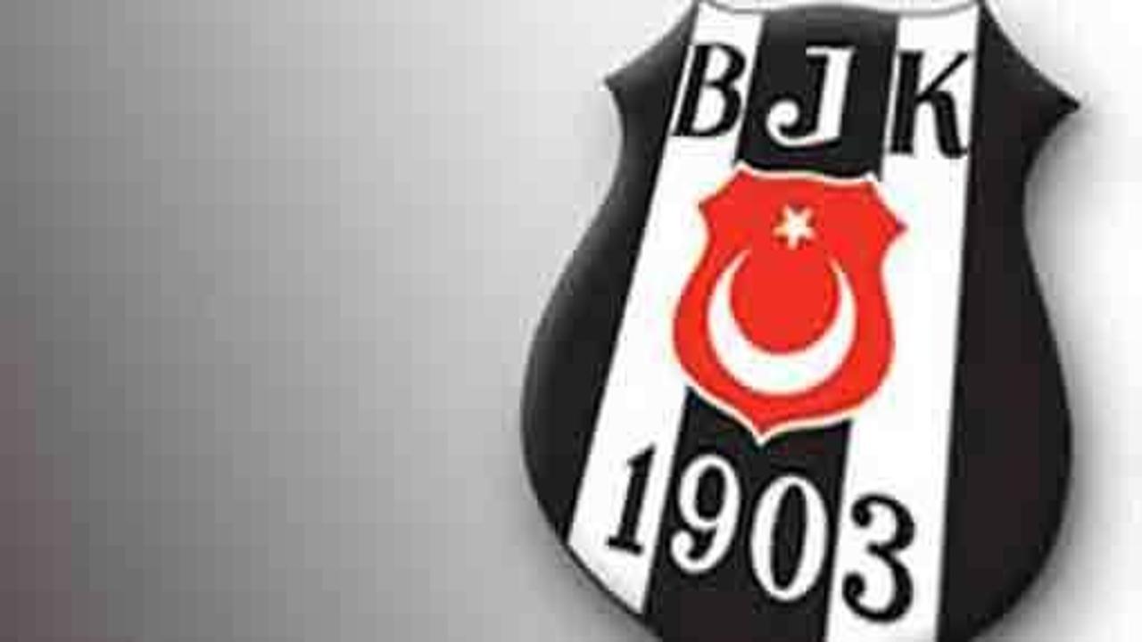 Beşiktaş 3 isme daha imza attırdı