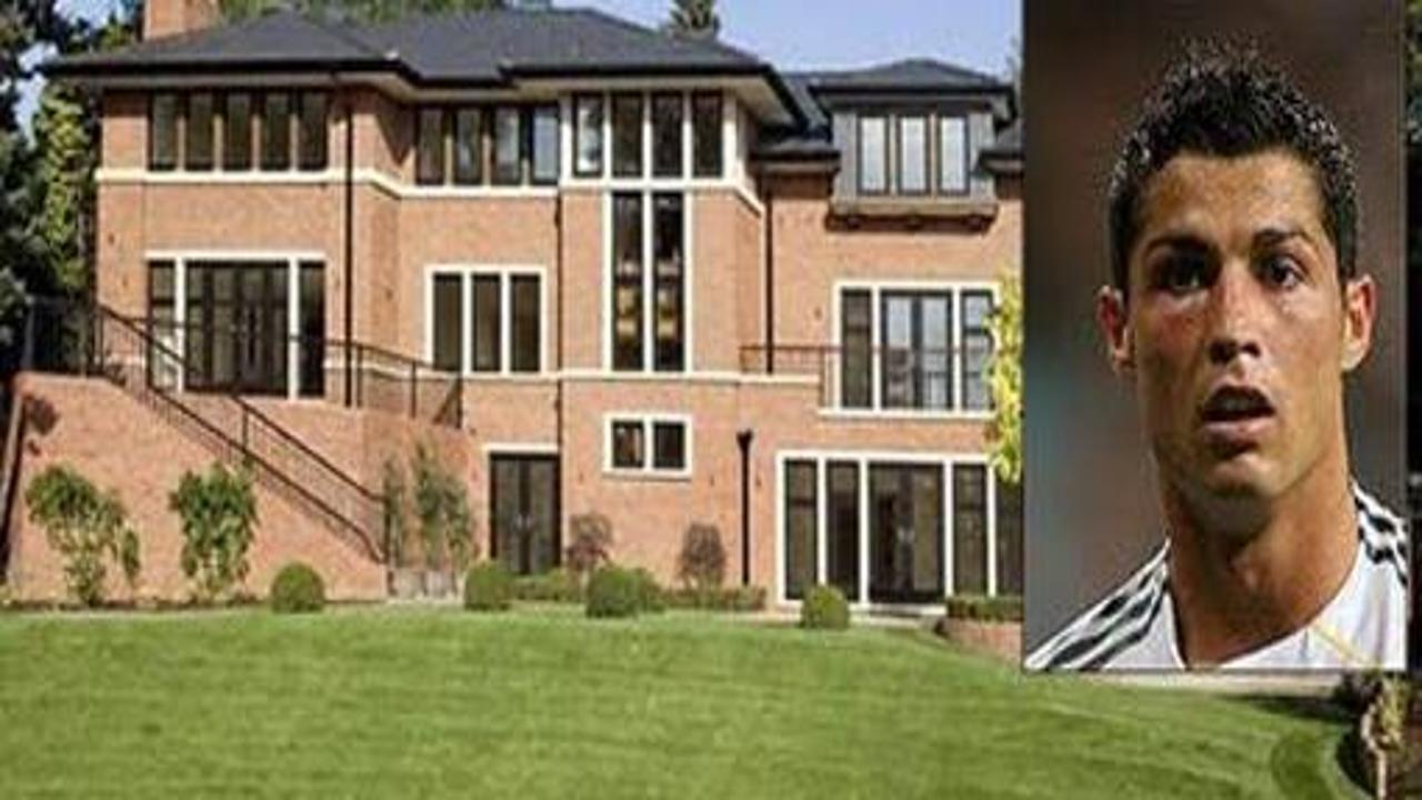 Futbolcuların l&uuml;ks evleri / GALERİ