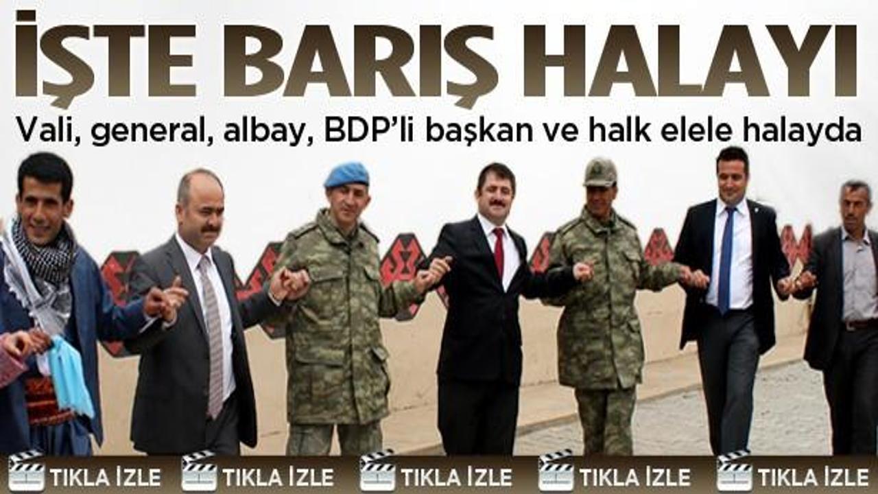 Vali, BDP'li başkan ve general halay &ccedil;ekti İZLE