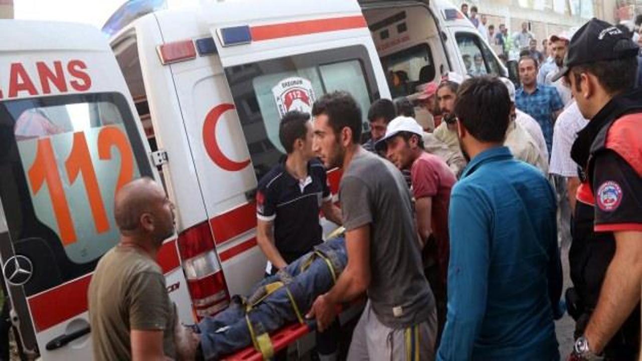 Erzurum�da "duvara yazı yazma" kavgası 3 yaralı Haber 7 GÜNCEL Erzurum�da "duvara yazı yazma" kavgası 3 yaralı Haber 7 GÜNCEL