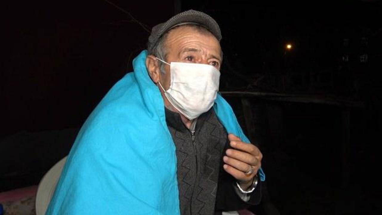 Depremde bir evin duvarları çatladı, yaşlı adam o anları anlattı Depremde bir evin duvarları çatladı, yaşlı adam o anları anlattı