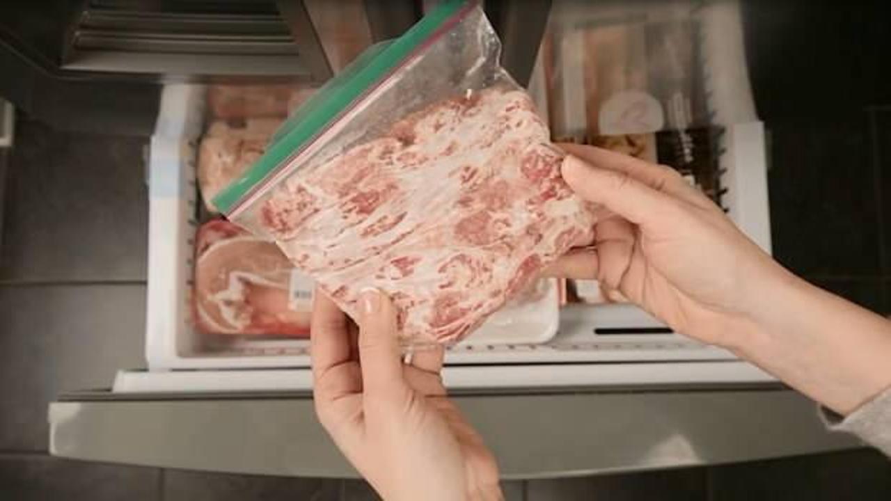 Как избавить мясо от неприятного запаха. Defrost meat. мясо при минус 25. defrosting.