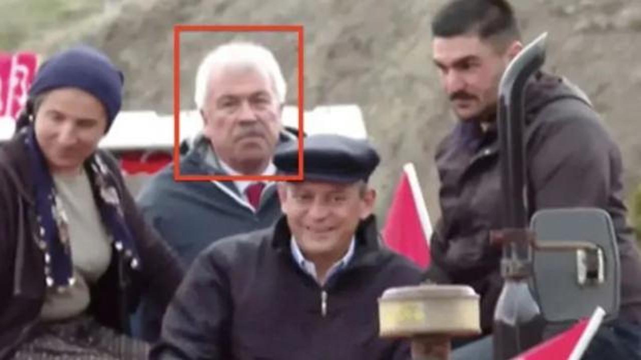 Özel'in fotoğrafındaki sır: Yeni Parti yoluna yolsuzluktan hüküm giyenlerle devam ediyor