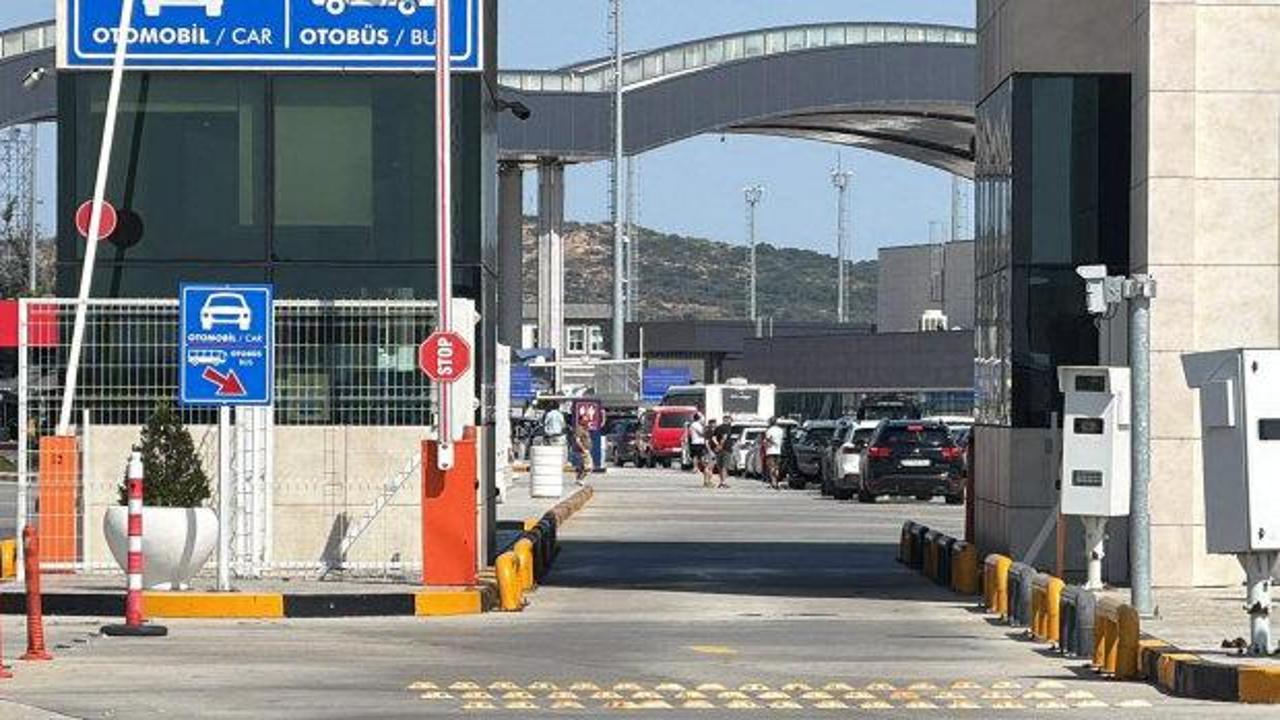 Yunanistan sınır kapılarından geçişler durdu! Ticaret Bakanlığından vatandaşlara uyarı