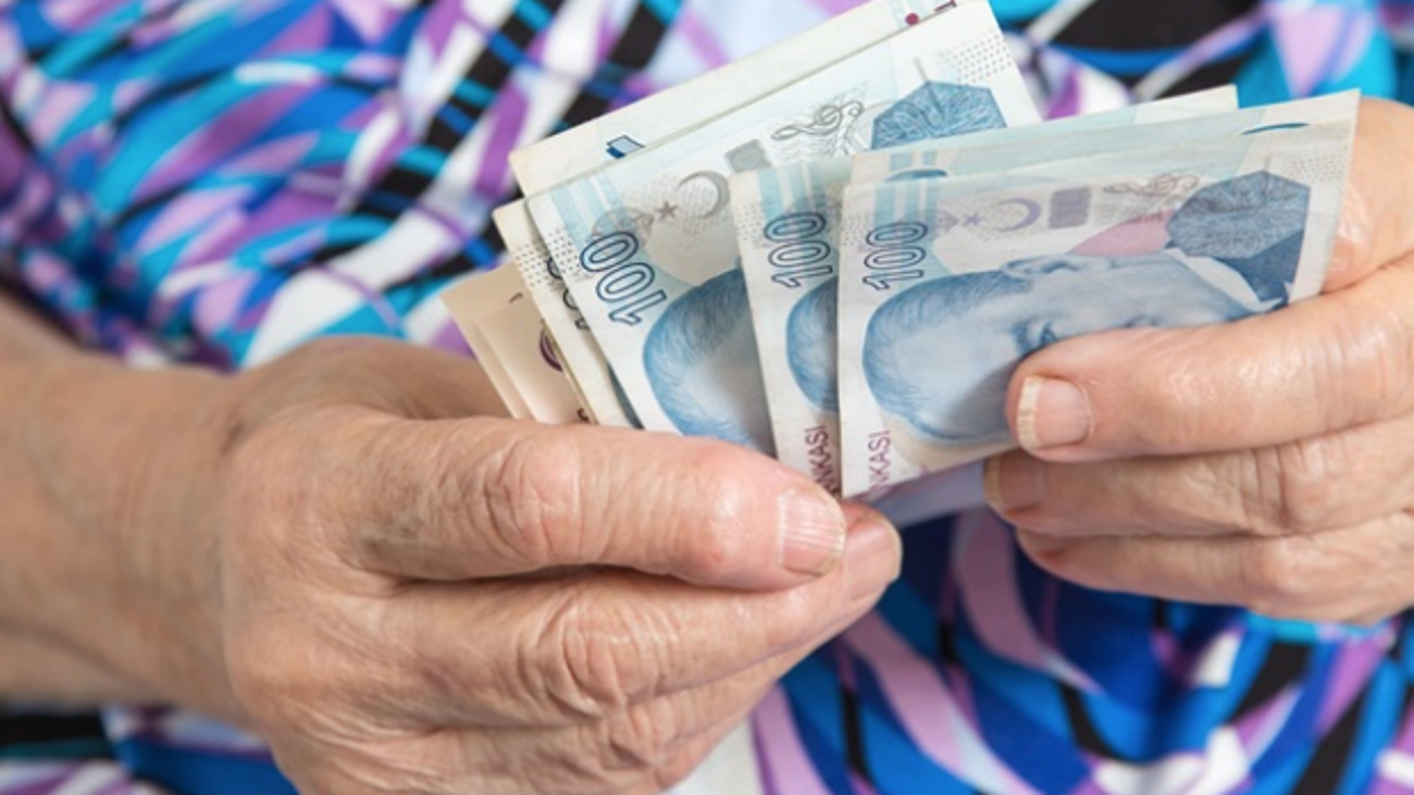 yaslilik maasi ne kadar 65 yas maasi nasil alinir basvuru sartlari ekonomi haberleri
