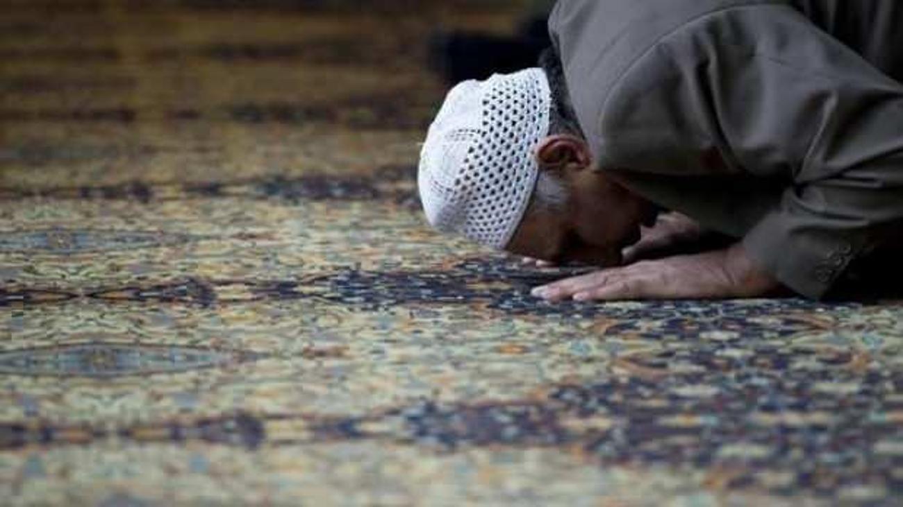 ruyada cemaatle namaz kilmak neye isaret ruyada namaz kilmaya calismak ama kilamamak hayirli midir yasam haberleri