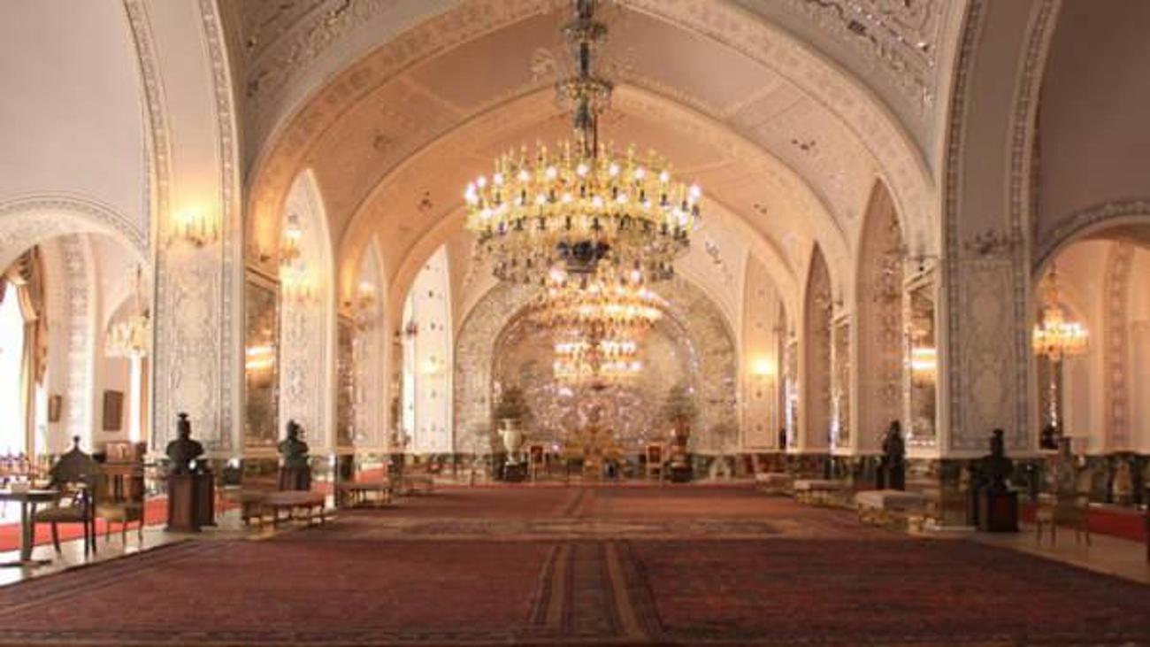 gulistan_sarayi_nerededir_gulistan_sarayinin_ozellikleri_nelerdir_1627469185_9195.jpg