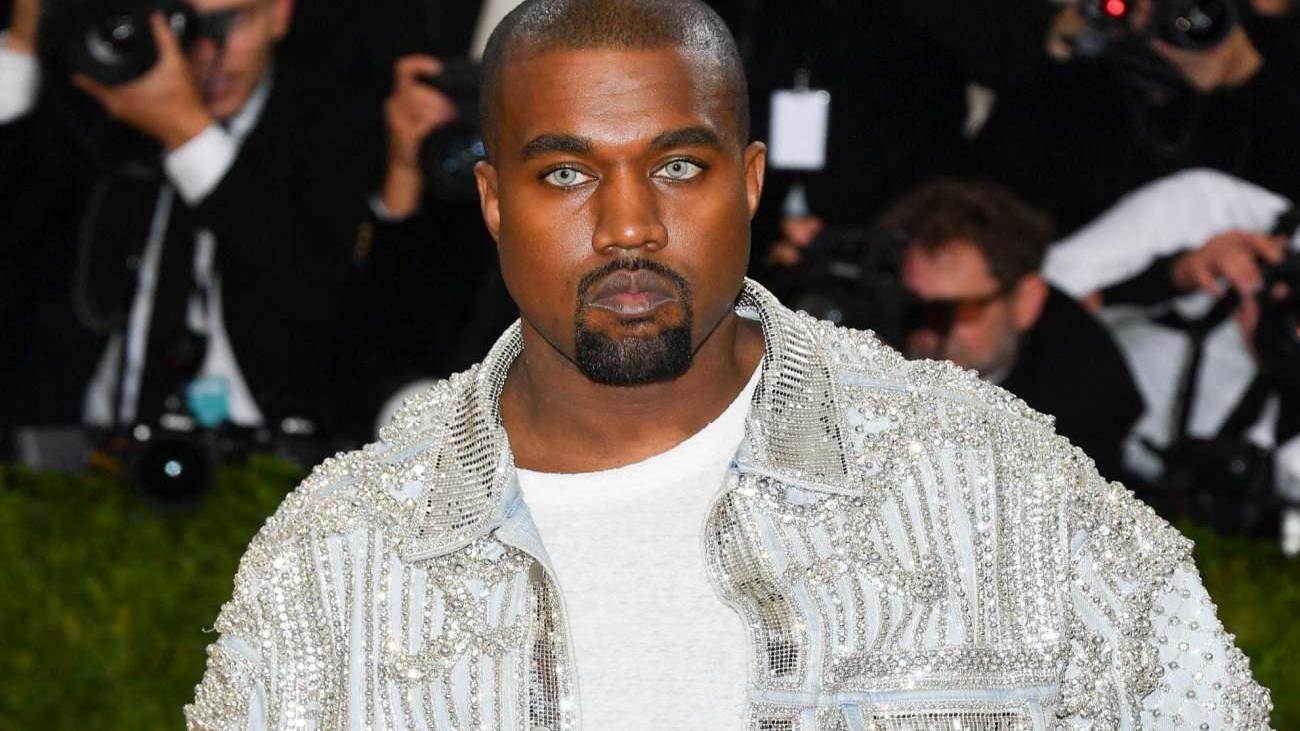 dunyaca_unlu_rap_yildizi_kanye_west_eski_esi_kim_kardashiana_rakip_oluyor_1631007440_0355.jpg