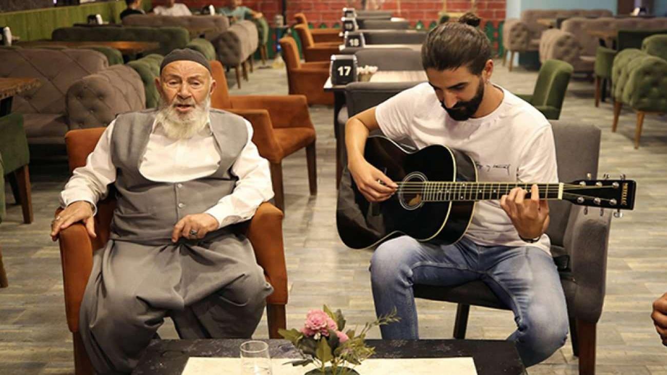 elazigda_rock_ve_tasavvuf_bir_araya_geldi_1632812762_1796.jpg