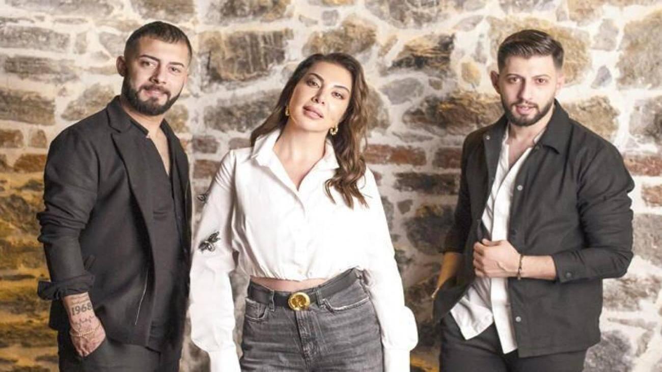 ebru_yasar_rekor_kirdi_dunya_genelinde_dinlendi_1639307821_0892.jpg