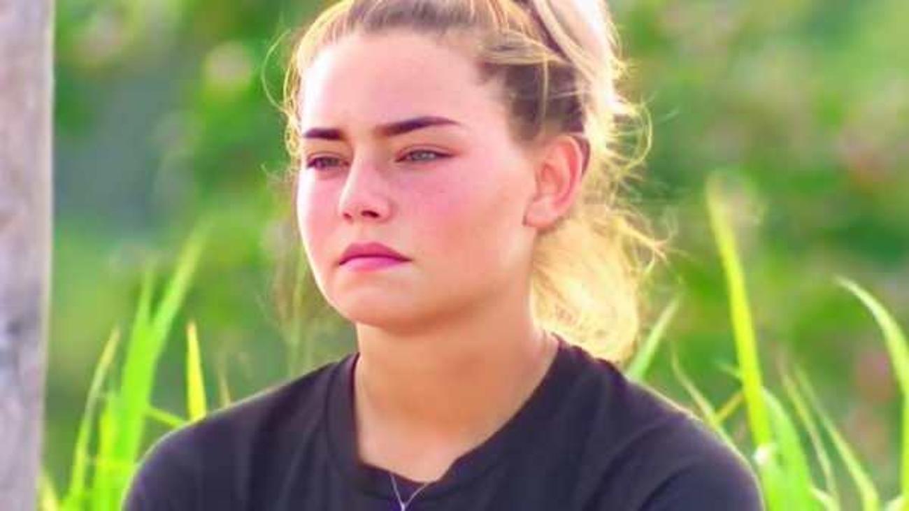 survivor_aycan_yarismayi_birakiyor_mu_1643620982_4794.jpg