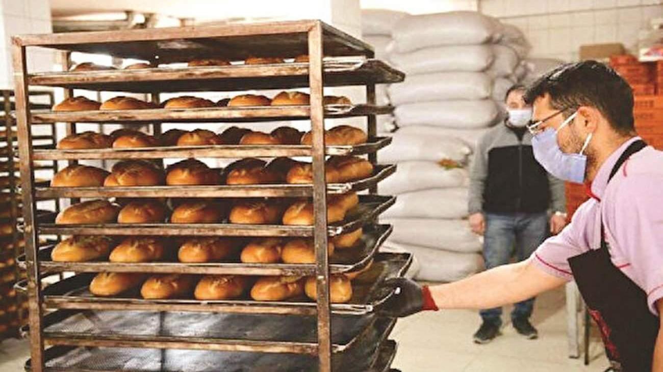 elbistanda_halk_ekmek_bedava_ekmekler_parayla_degil_duayla_1649185936_486.jpg