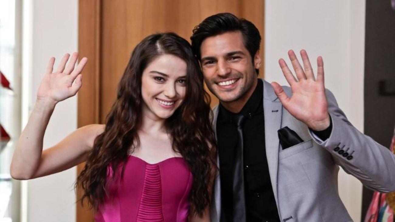 serkan_cayoglu_ve_ozge_gurelin_evlilik_tarihi_belli_oldu_1650113417_9124.JPG