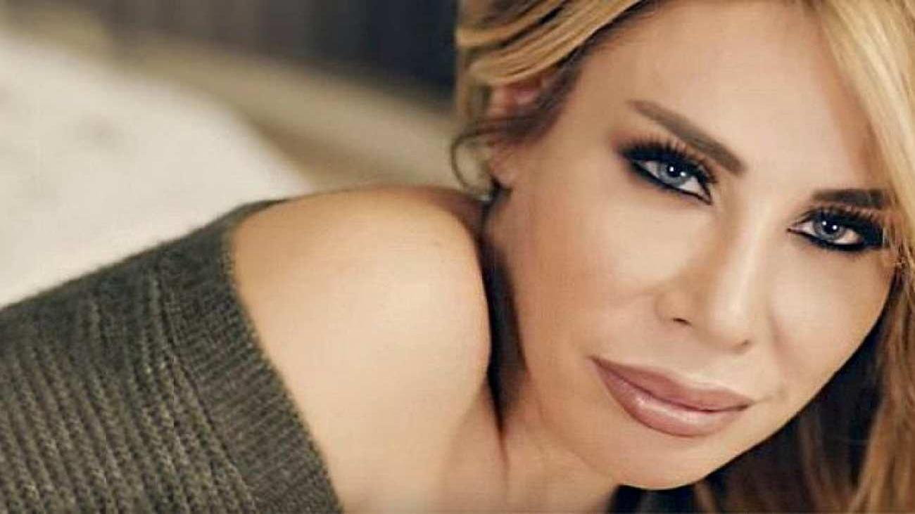 sarkici_linet_konserde_kendini_tutamadi_gozyaslarina_boguldu_1650361053_619.jpg