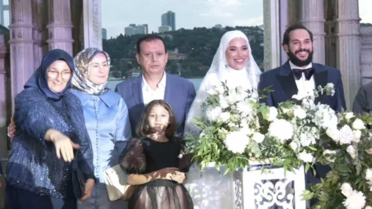 kanal_7_ailesinin_mutlu_gunu_1656225014_3979.jpg