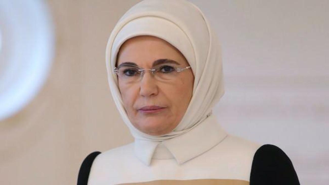 emine_erdoganin_filistin_paylasimi_zalimin_ve_zulmun_karsisinda_olacagiz_1660036523_1085.jpg