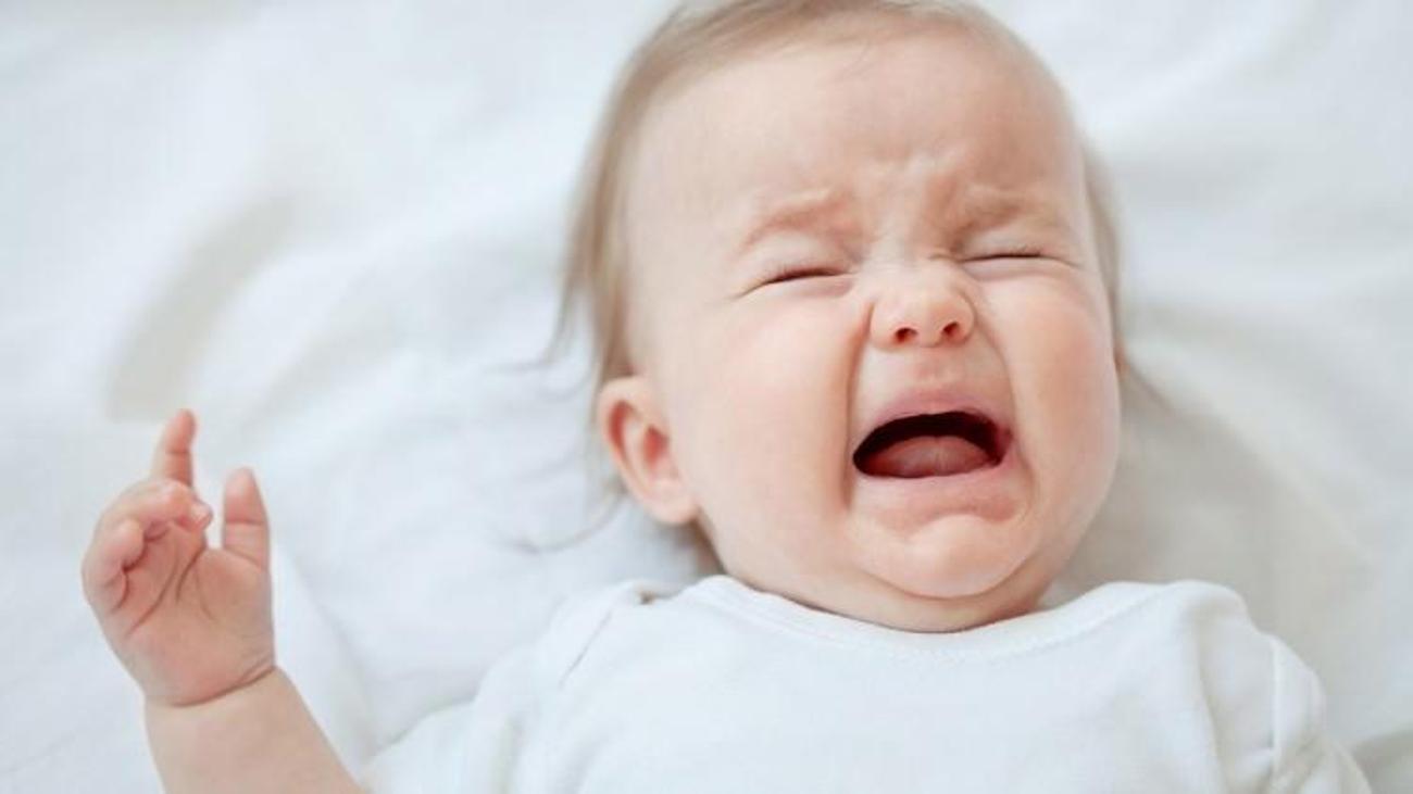 Ağlayan bebeği susturmanın en pratik yolu Anne/Çocuk