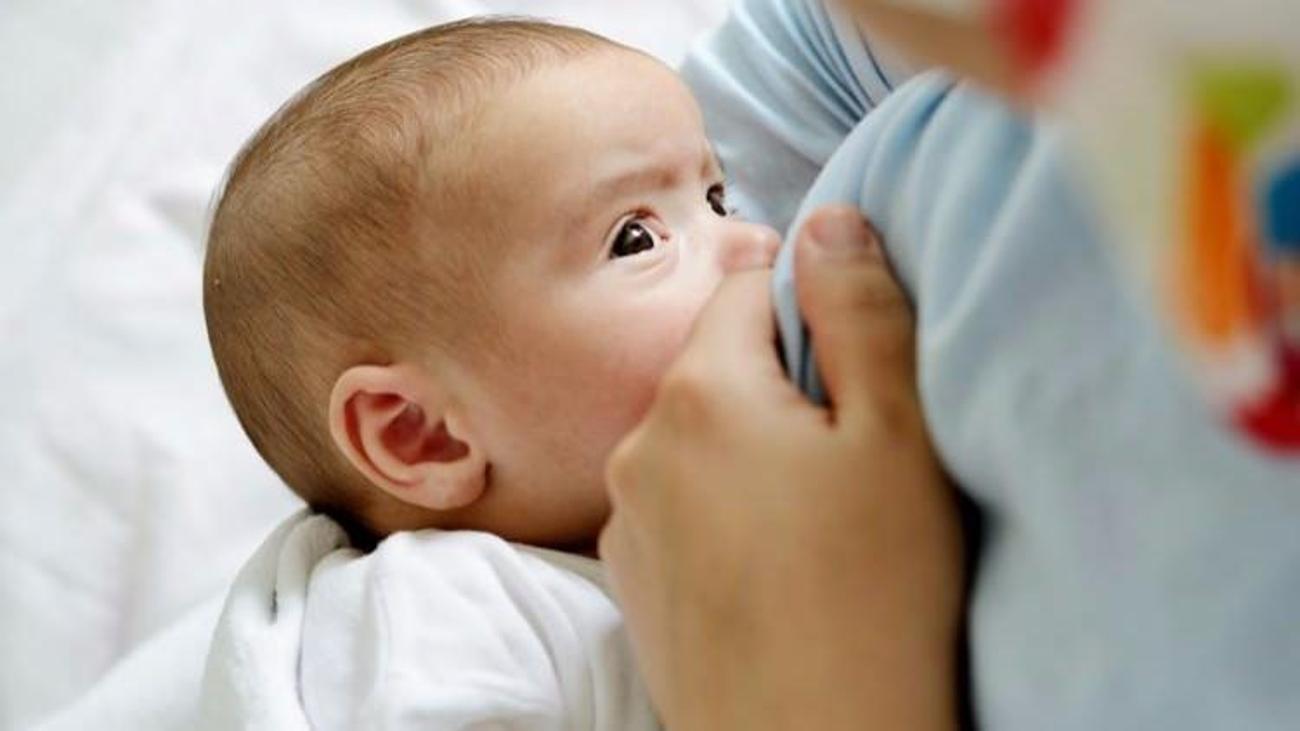 Yanlış emzirme bebeğin canına mal oldu Bebek Haberleri