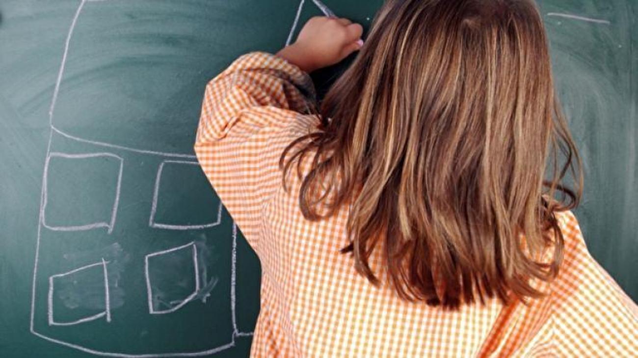 Çocuğunuz sol elini kullanıyorsa&hellip; Çocuk Haberleri