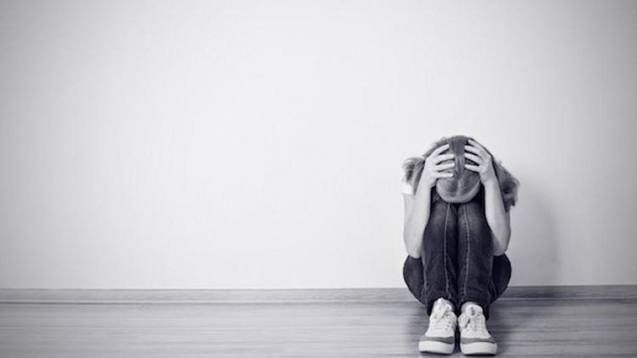 Her dört kız çocuğundan birinde görülüyor Anne/Çocuk