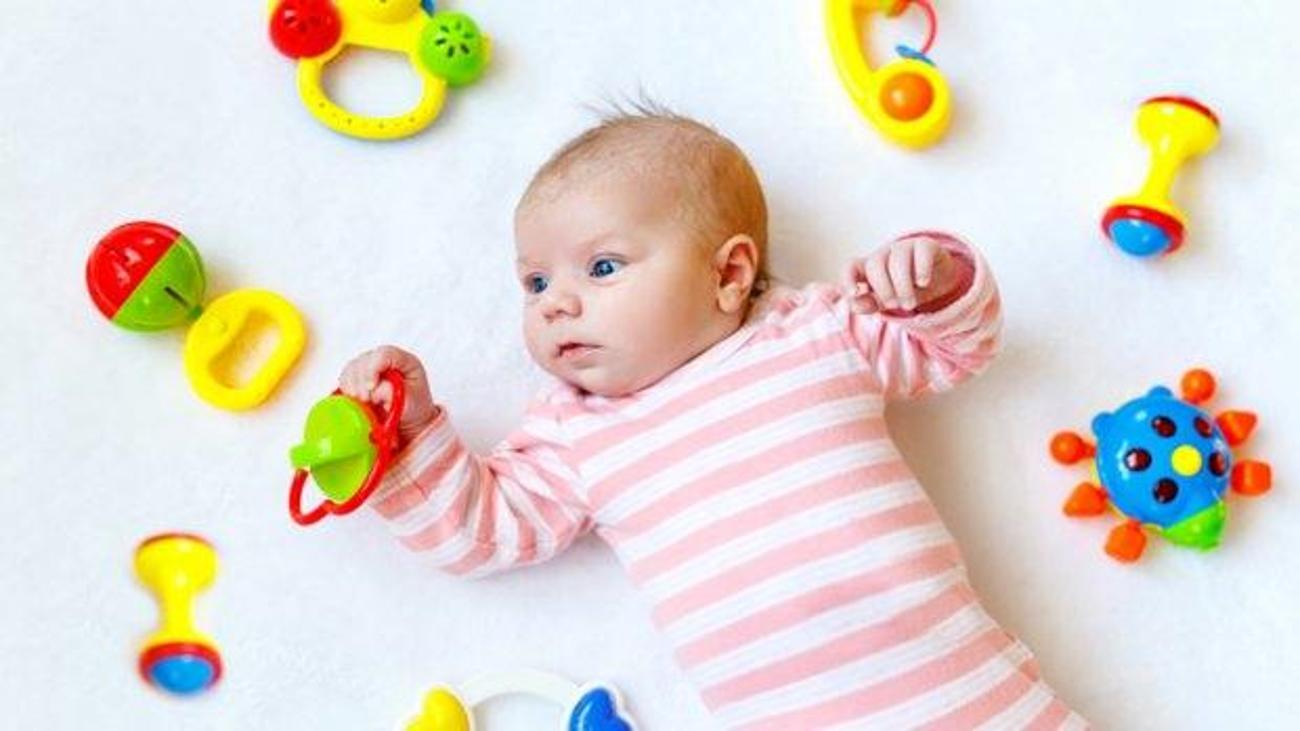 Bebeklerin ilk yaş oyuncakları neler olmalı? Bebek Haberleri