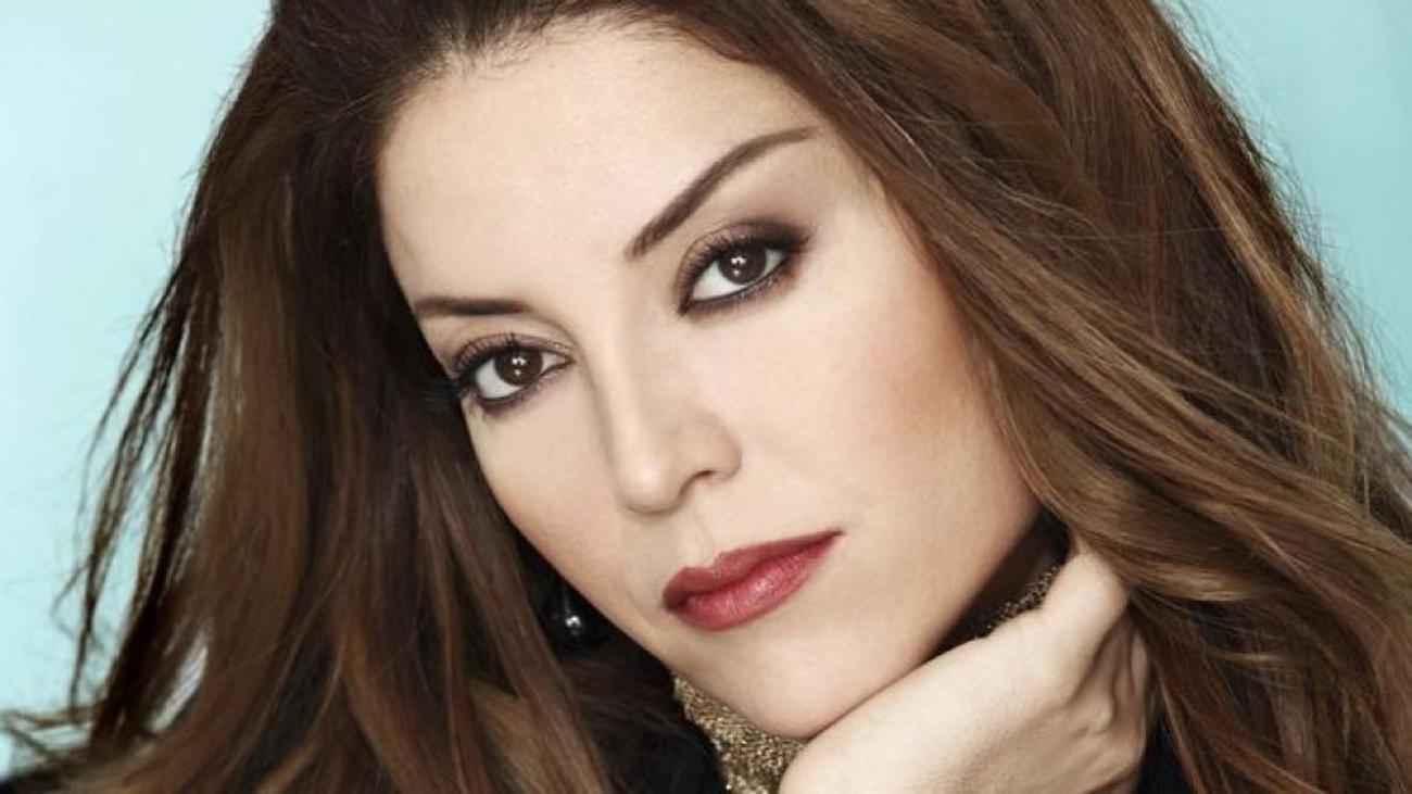 Aşkın Nur Yengi�nin şaşırtan değişimi! Magazin Haberleri