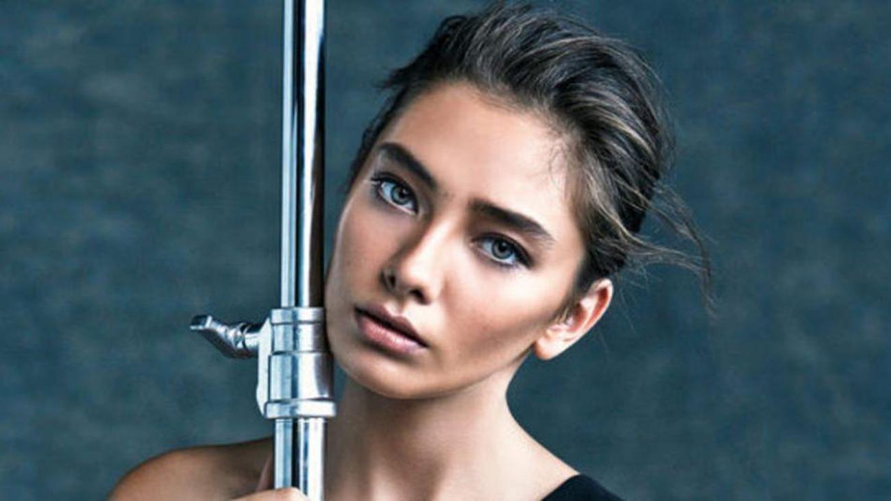 Neslihan Atagül�ün ev hali olay oldu! Magazin Haberleri