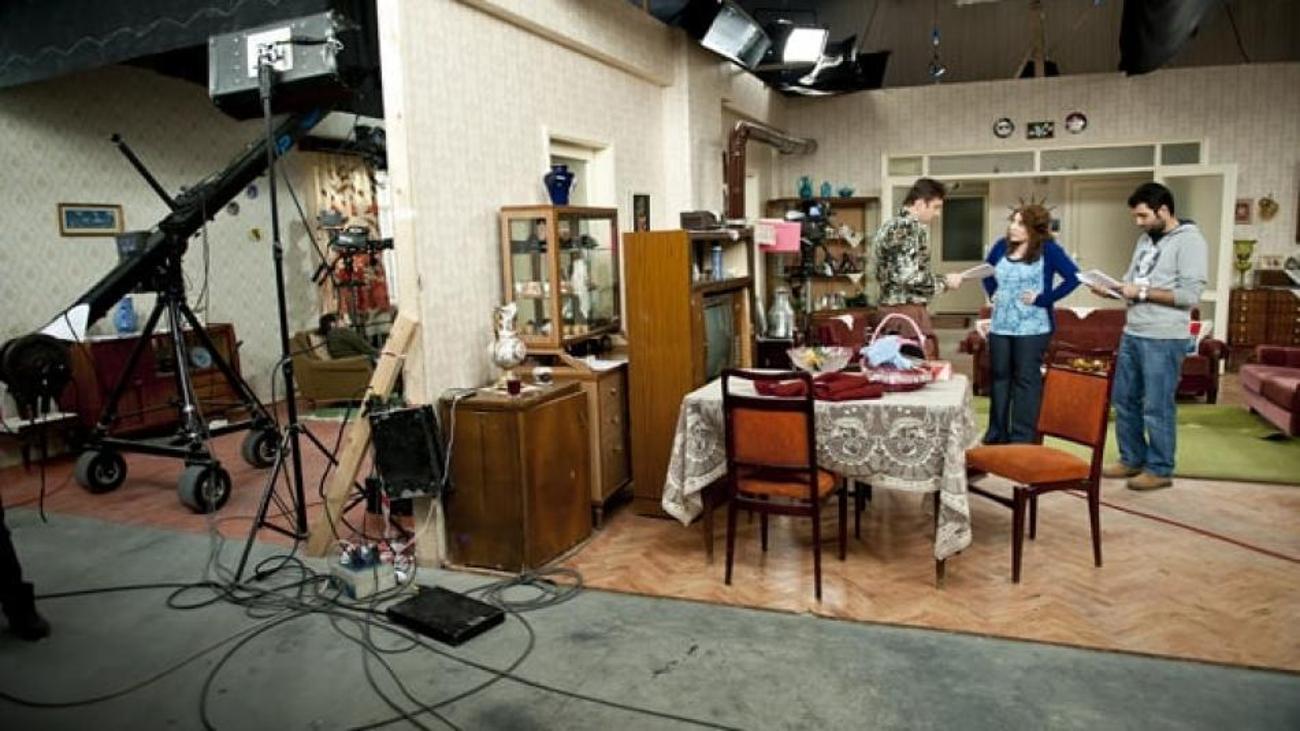 Seksenler�in yapımcısından büyük başarı! Dünya�da "Ev Yapımı" ilk